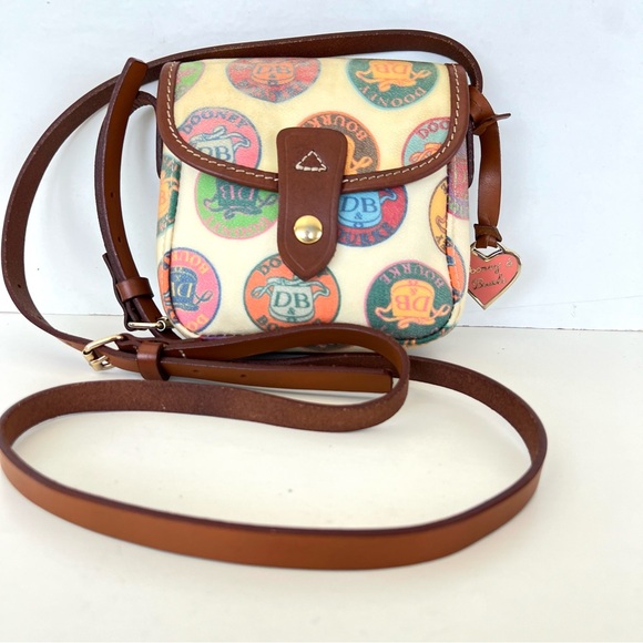 DOONEY & BOURKE Multicolor Coded Canvas Brown Leather Trim Convertible Crossbody - Picture 2 of 16